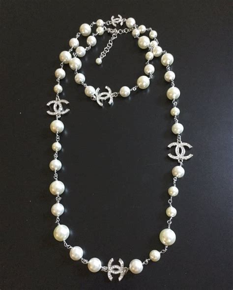 collares chanel originales